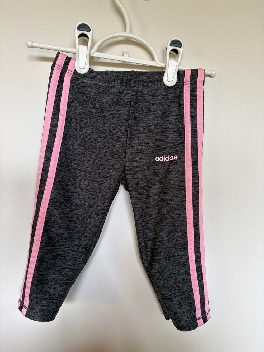 Adidas Girls 3-Stripe Leggings – 3 Years